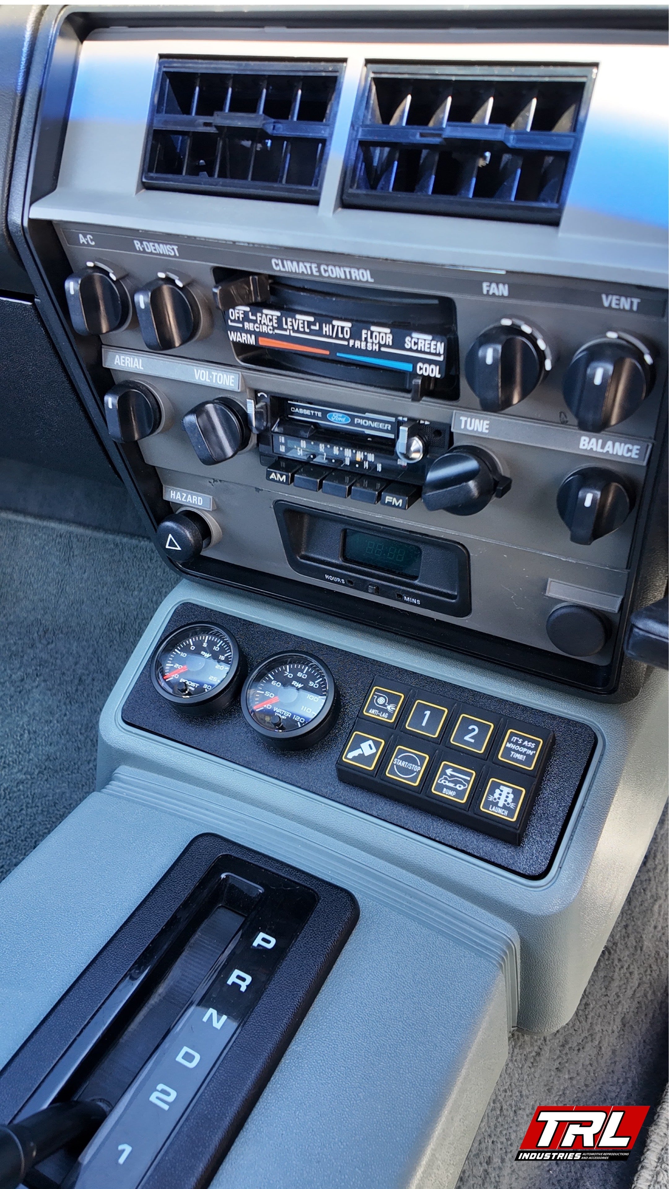 XD XE Falcon Fairmont Dual Gauge Haltech Keypad Mount