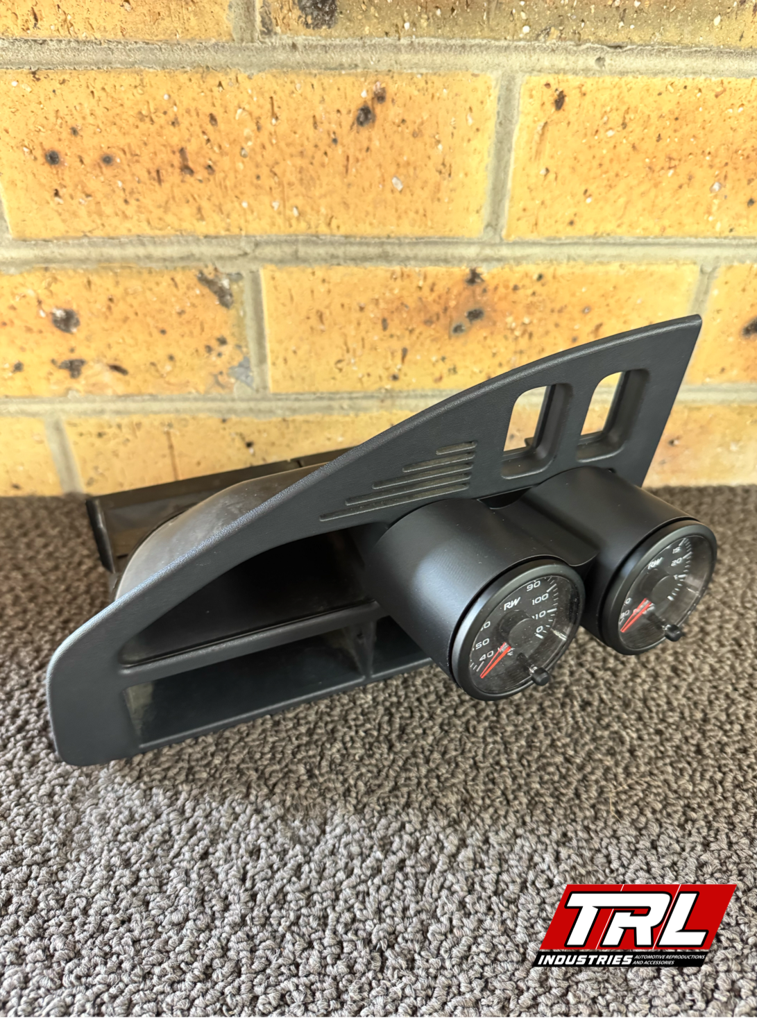 EA EB ED Falcon Fairmont Clock Dual Gauge Holder