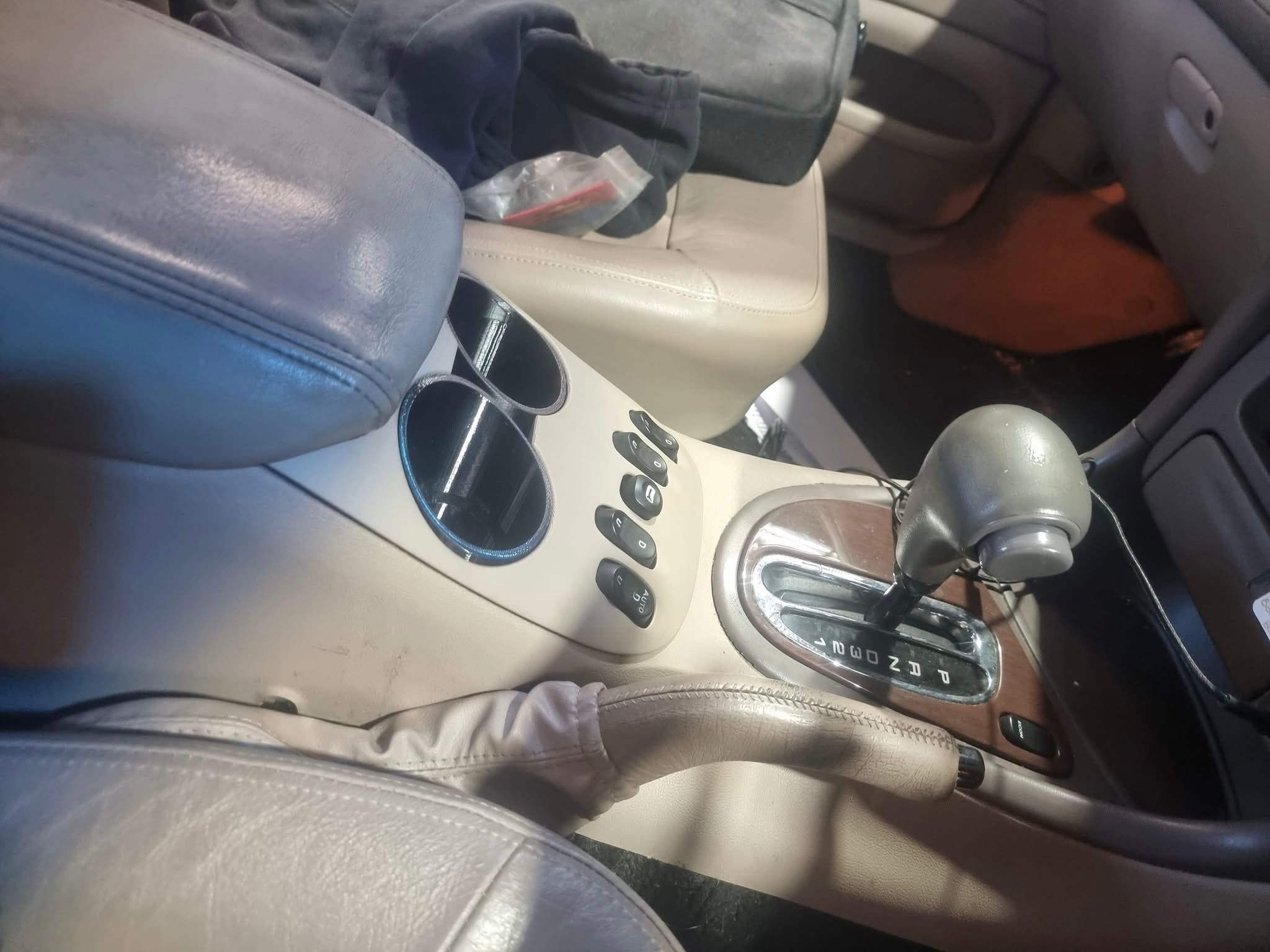 Ford EF/EL Fairmont/Fairlane Cup Holders