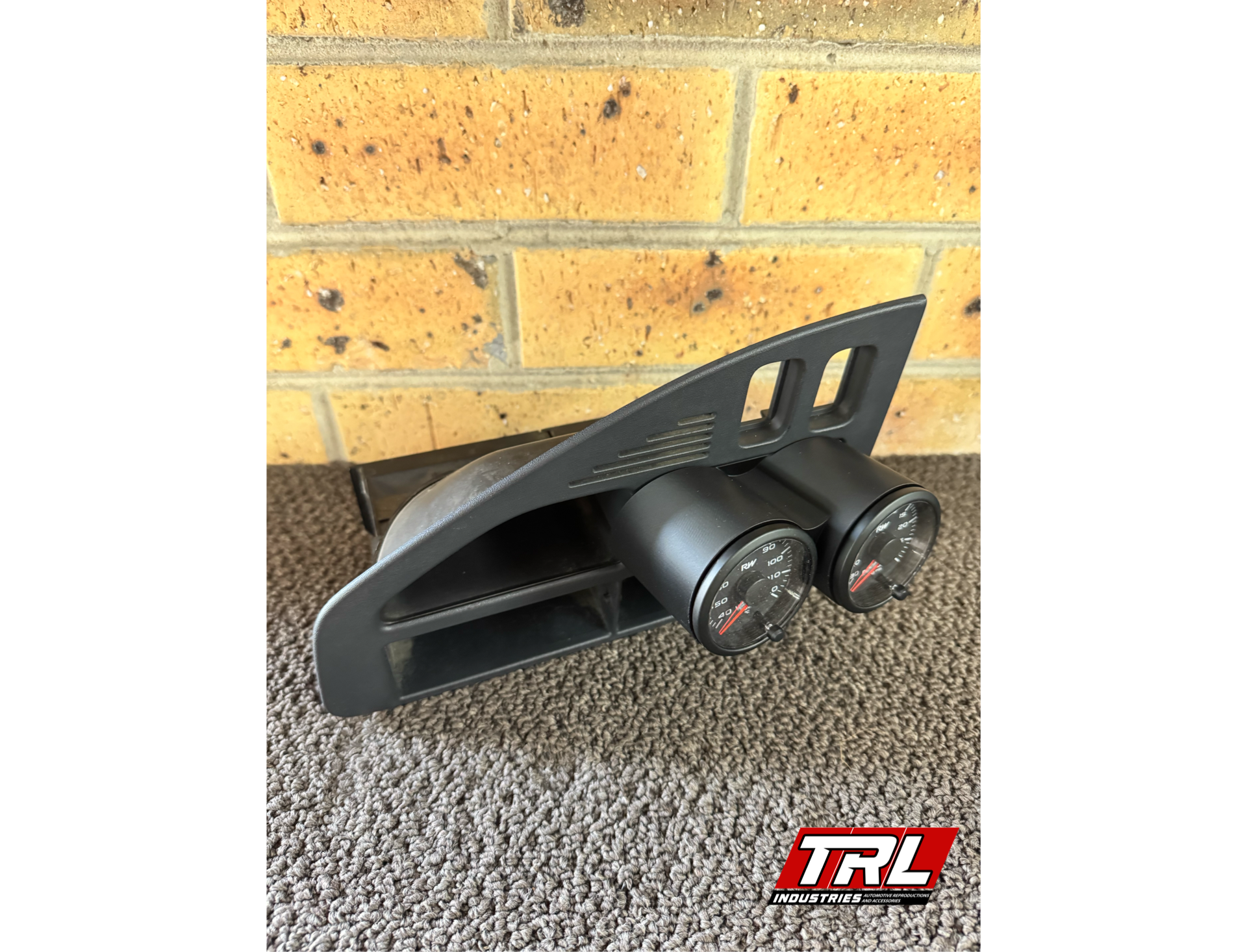 EA EB ED Falcon Fairmont Clock Dual Gauge Holder