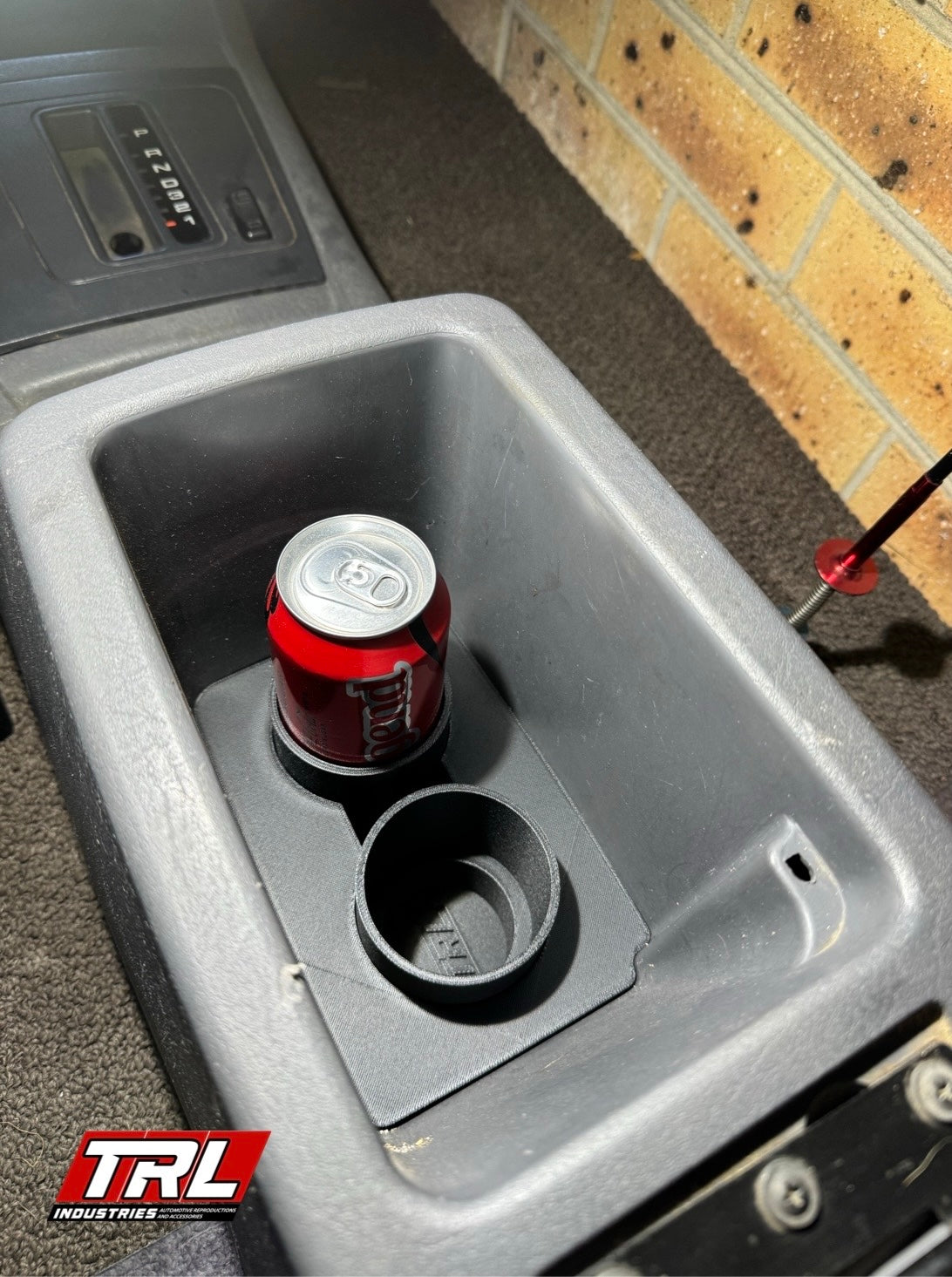 EA-ED XG/XH Hidden Cup Holders